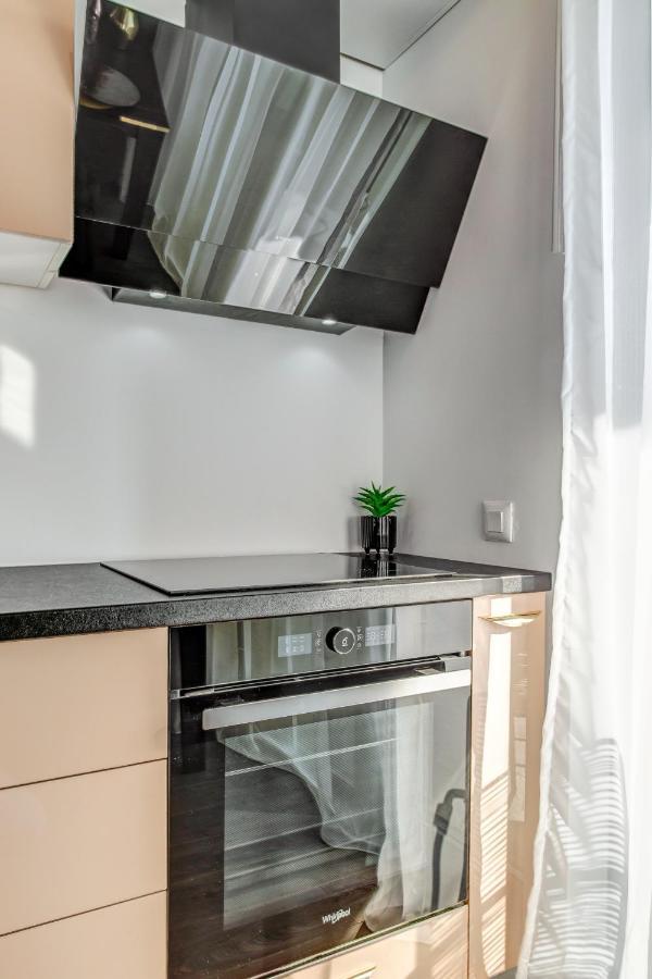 North Twin Apartment Букурещ Екстериор снимка