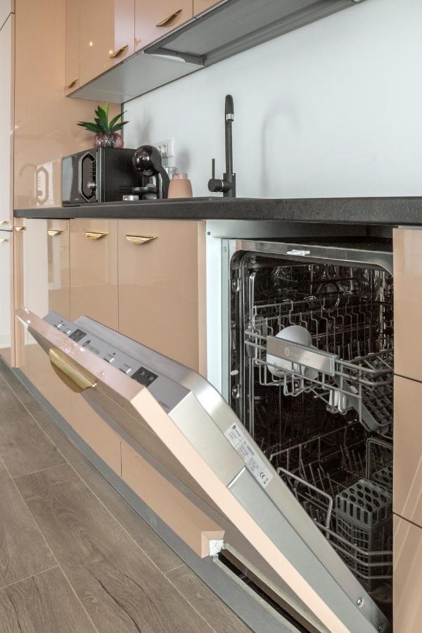 North Twin Apartment Букурещ Екстериор снимка